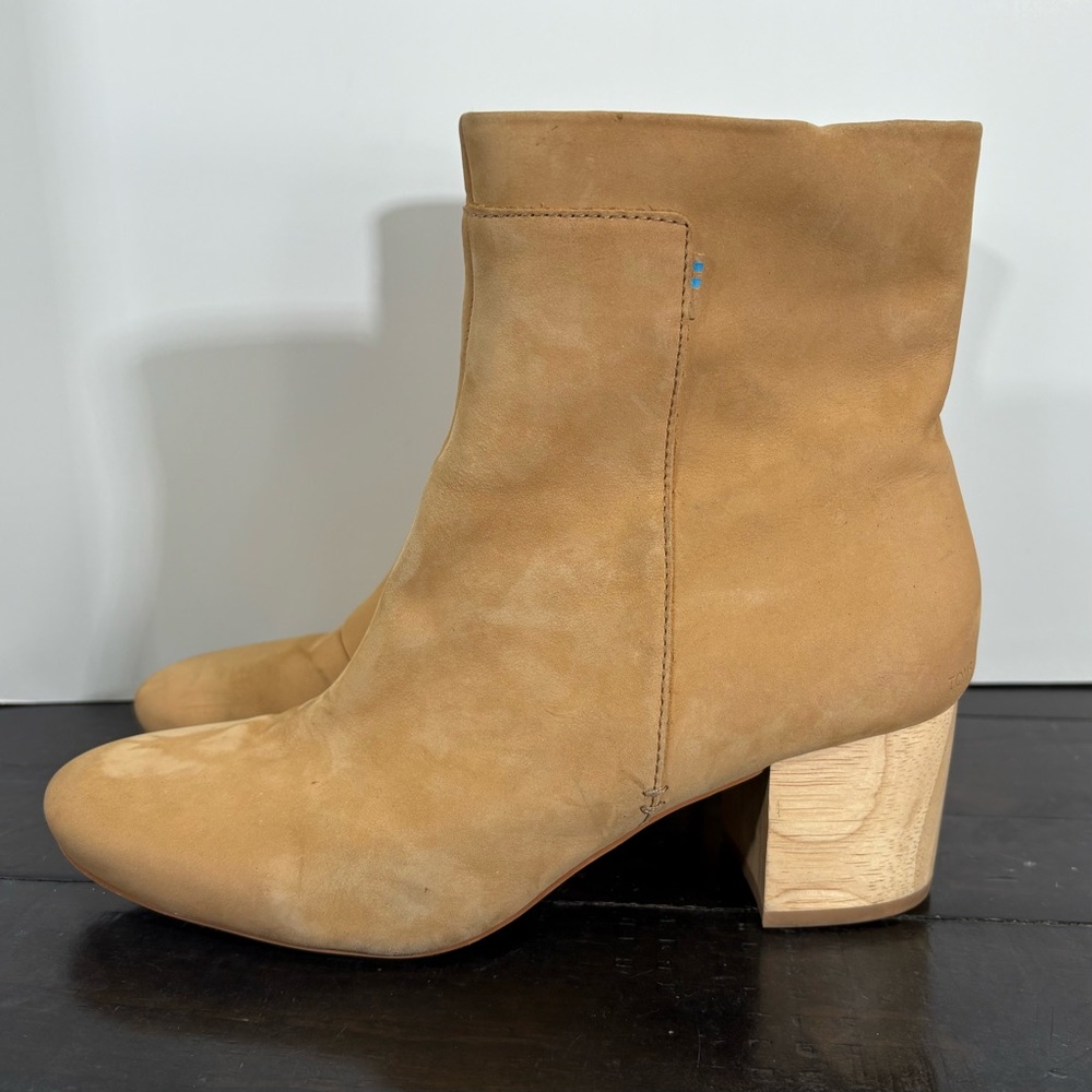 TOMS Women Evie Honey Nubuck Braided Tassel Zip Up Wood Heel Dress Bootie Sz 10